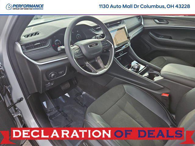 new 2026 Jeep Grand Cherokee car, priced at $42,254