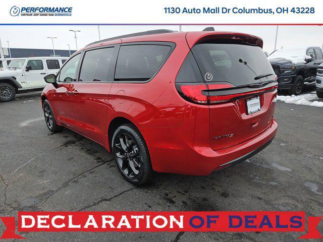 new 2026 Chrysler Pacifica car, priced at $45,620