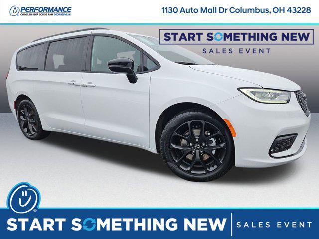 new 2026 Chrysler Pacifica car, priced at $42,205