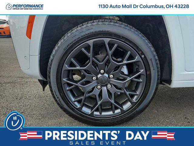 new 2026 Jeep Grand Cherokee car, priced at $64,215