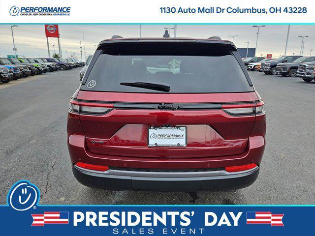 new 2026 Jeep Grand Cherokee car, priced at $42,930