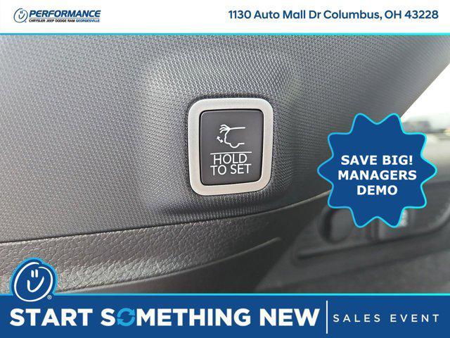 new 2025 Jeep Grand Cherokee car, priced at $60,518