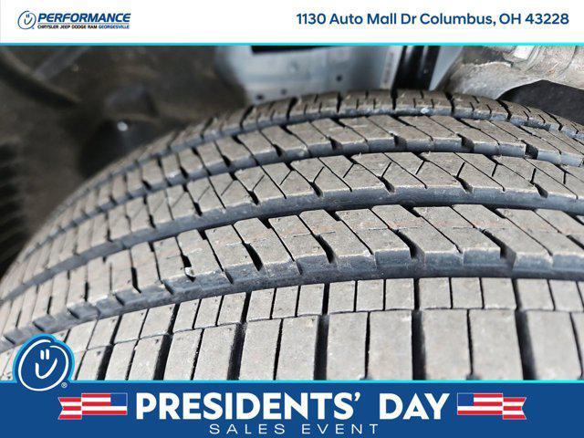 new 2026 Jeep Grand Cherokee L car, priced at $45,985