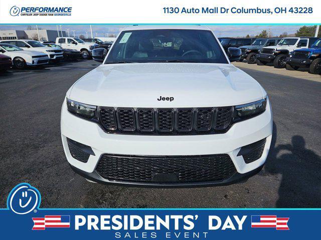 new 2025 Jeep Grand Cherokee car, priced at $40,790
