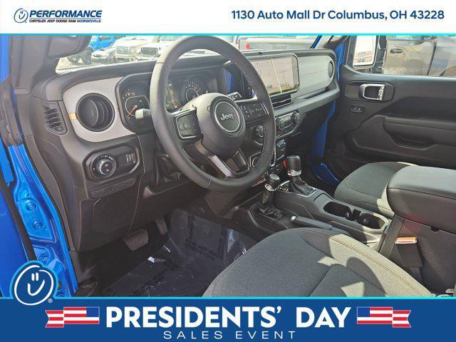 new 2025 Jeep Gladiator car, priced at $41,709