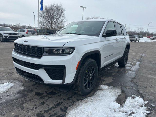 new 2026 Jeep Grand Cherokee car, priced at $42,405