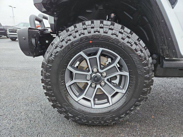 new 2026 Jeep Gladiator car, priced at $59,651