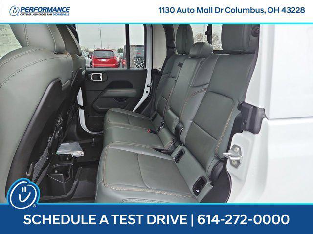 new 2026 Jeep Gladiator car, priced at $59,651