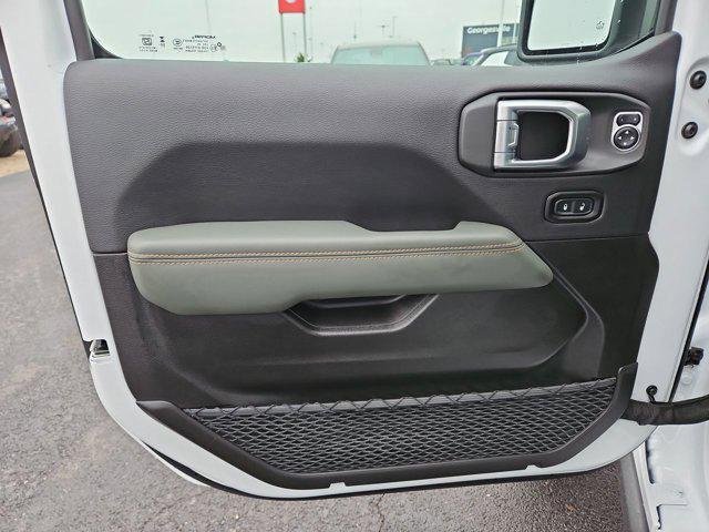 new 2026 Jeep Gladiator car, priced at $59,651