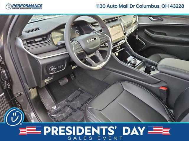 new 2026 Jeep Grand Cherokee car, priced at $45,330
