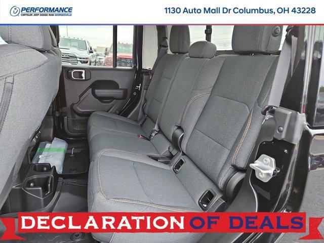 new 2026 Jeep Gladiator car, priced at $45,582