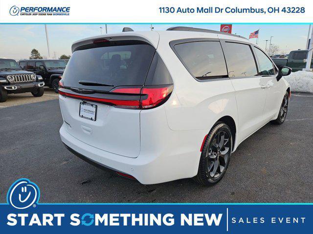 new 2026 Chrysler Pacifica car, priced at $41,579