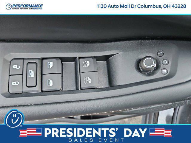 new 2026 Jeep Grand Cherokee car, priced at $43,000