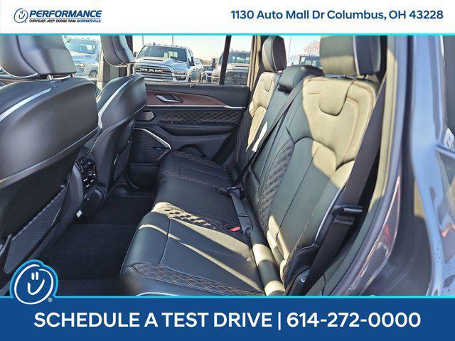 new 2025 Jeep Grand Cherokee car, priced at $61,420