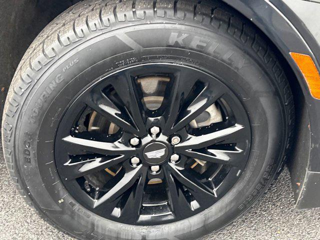 used 2022 Cadillac XT5 car, priced at $22,544