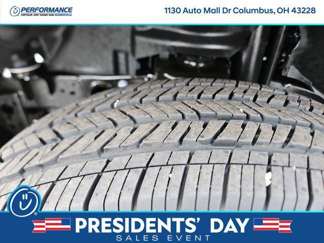 new 2025 Jeep Gladiator car, priced at $47,924