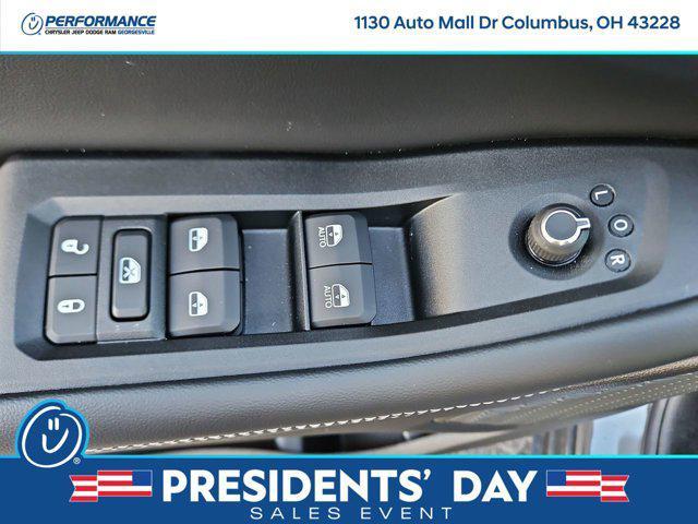 new 2026 Jeep Grand Cherokee car, priced at $43,000