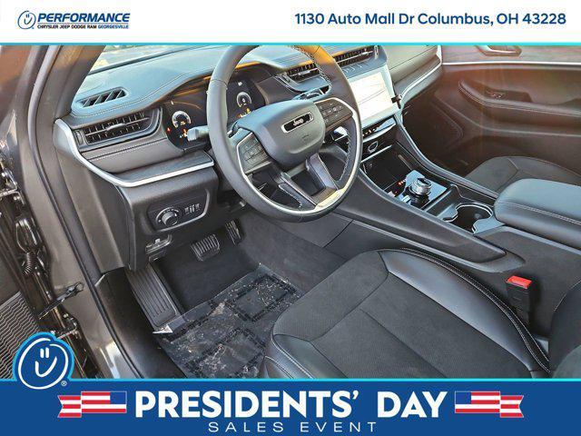 new 2026 Jeep Grand Cherokee car, priced at $43,000