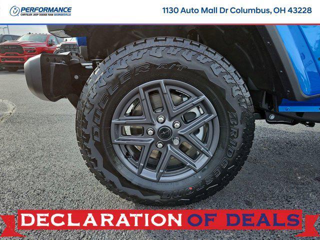 new 2026 Jeep Gladiator car, priced at $45,082
