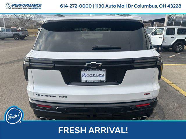 used 2025 Chevrolet Traverse car, priced at $51,389