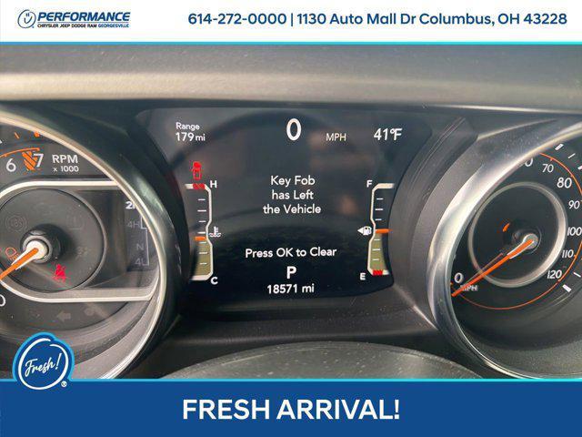 used 2023 Jeep Gladiator car, priced at $34,489