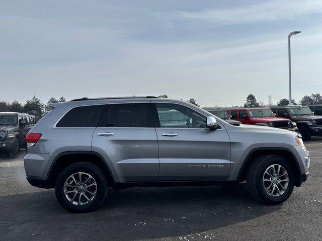 used 2015 Jeep Grand Cherokee car, priced at $8,844