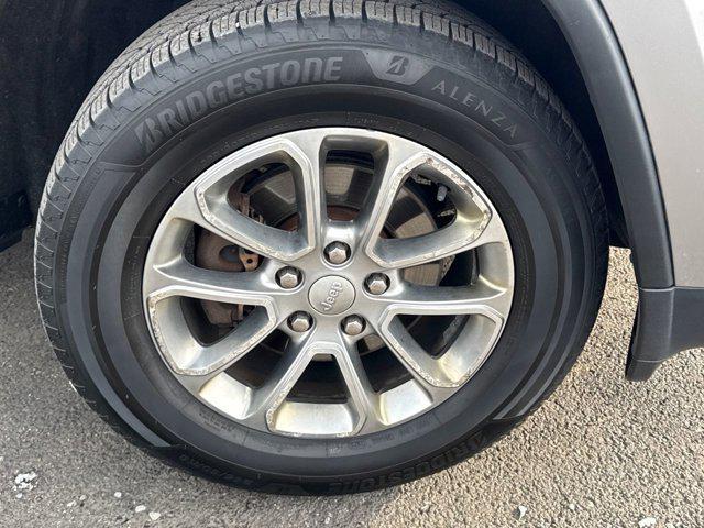 used 2015 Jeep Grand Cherokee car, priced at $8,844