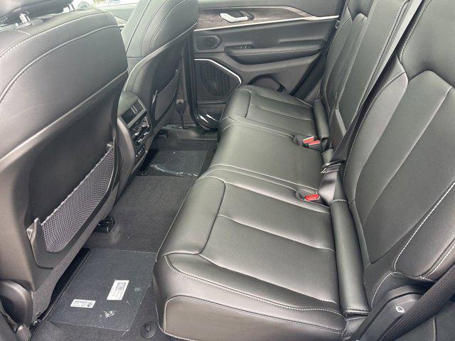 new 2026 Jeep Grand Cherokee car, priced at $46,205