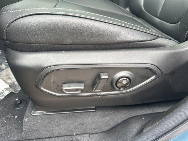 new 2026 Jeep Grand Cherokee car, priced at $46,205