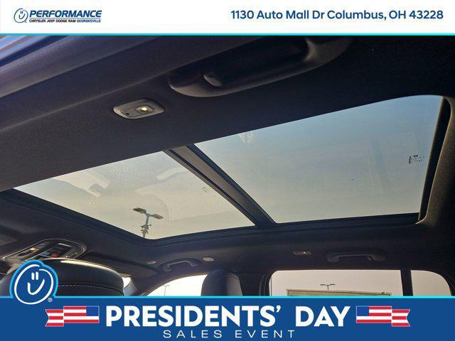 new 2026 Jeep Grand Cherokee car, priced at $45,955