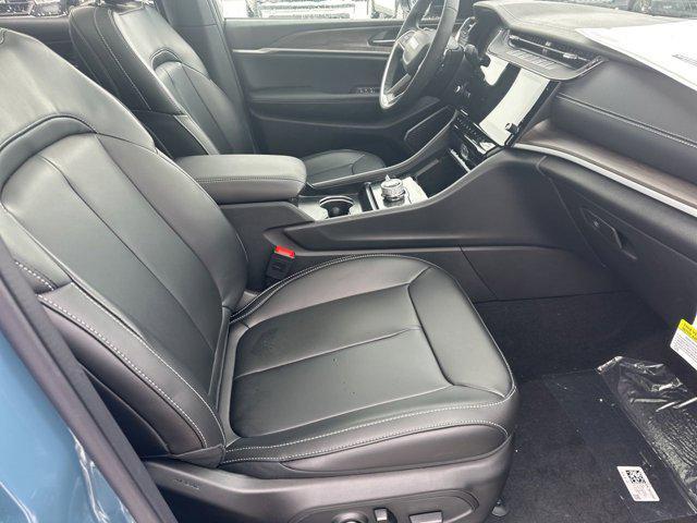 new 2026 Jeep Grand Cherokee car, priced at $46,205