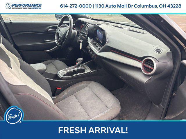 used 2025 Chevrolet Trax car, priced at $21,474