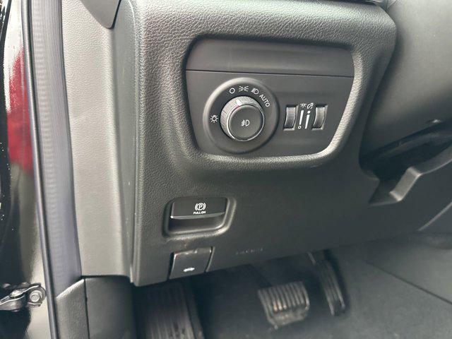 new 2026 Jeep Grand Cherokee L car, priced at $47,805