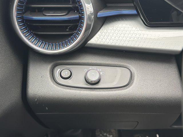 new 2026 Chevrolet Trax car, priced at $23,885