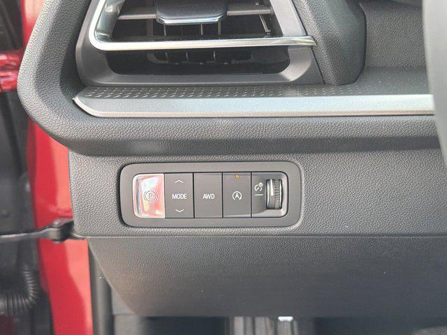 new 2026 Chevrolet Traverse car, priced at $46,660