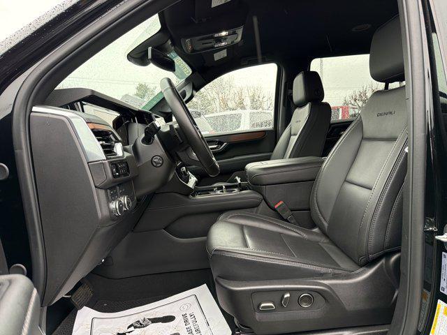 used 2025 GMC Yukon car