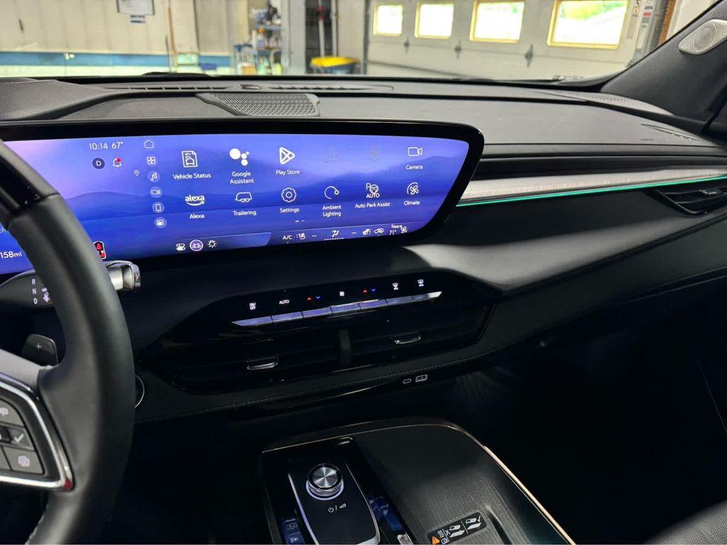 used 2025 Buick Enclave car, priced at $52,995