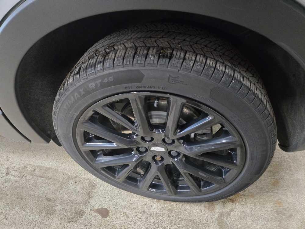 used 2023 Cadillac XT4 car, priced at $30,995