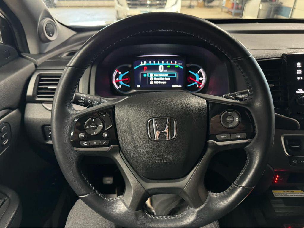 used 2022 Honda Pilot car, priced at $23,995