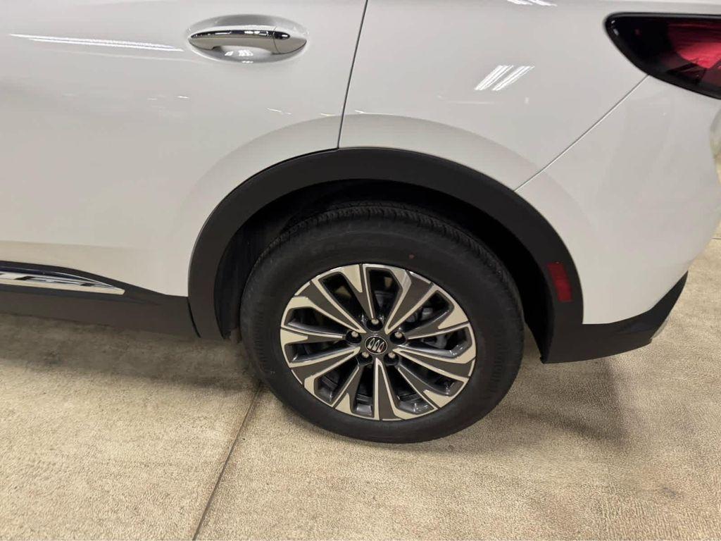 used 2025 Buick Envision car, priced at $29,395