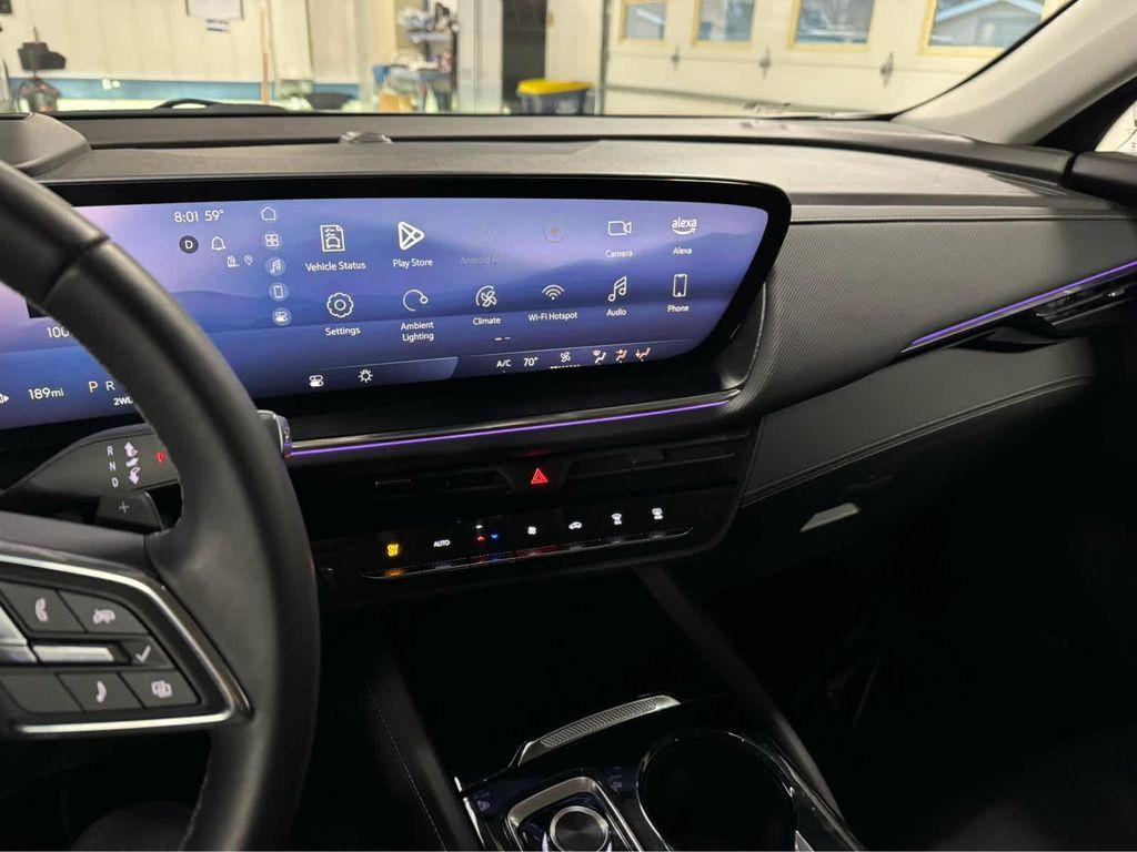 used 2025 Buick Envision car, priced at $29,395