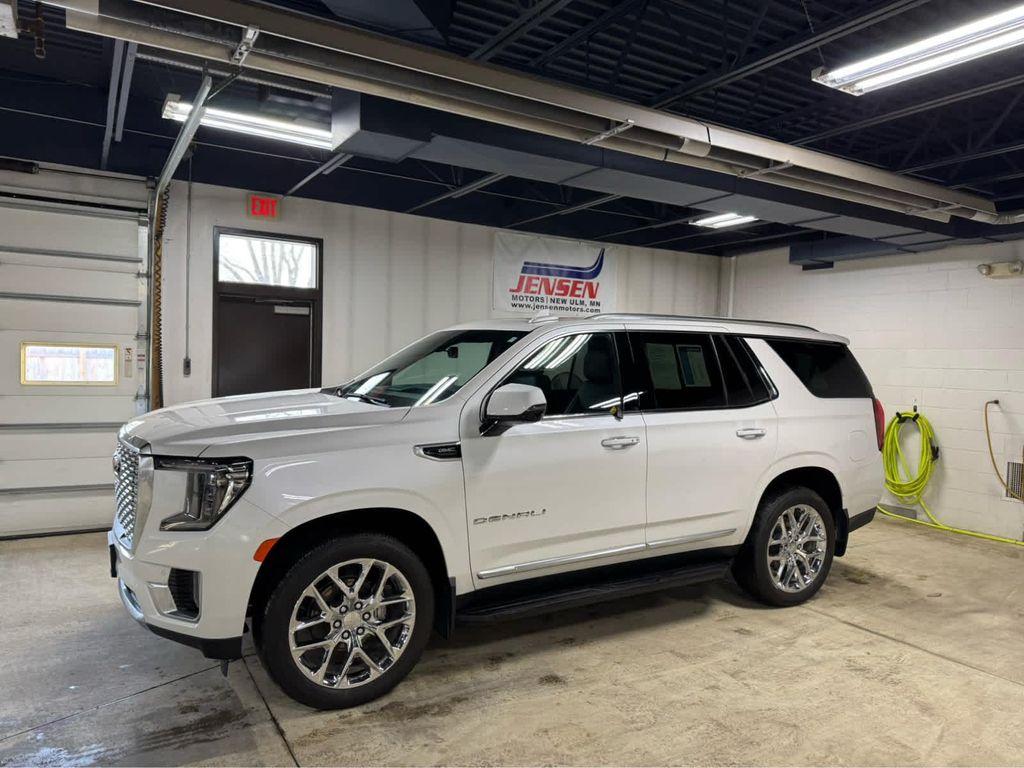 used 2024 GMC Yukon car, priced at $72,995