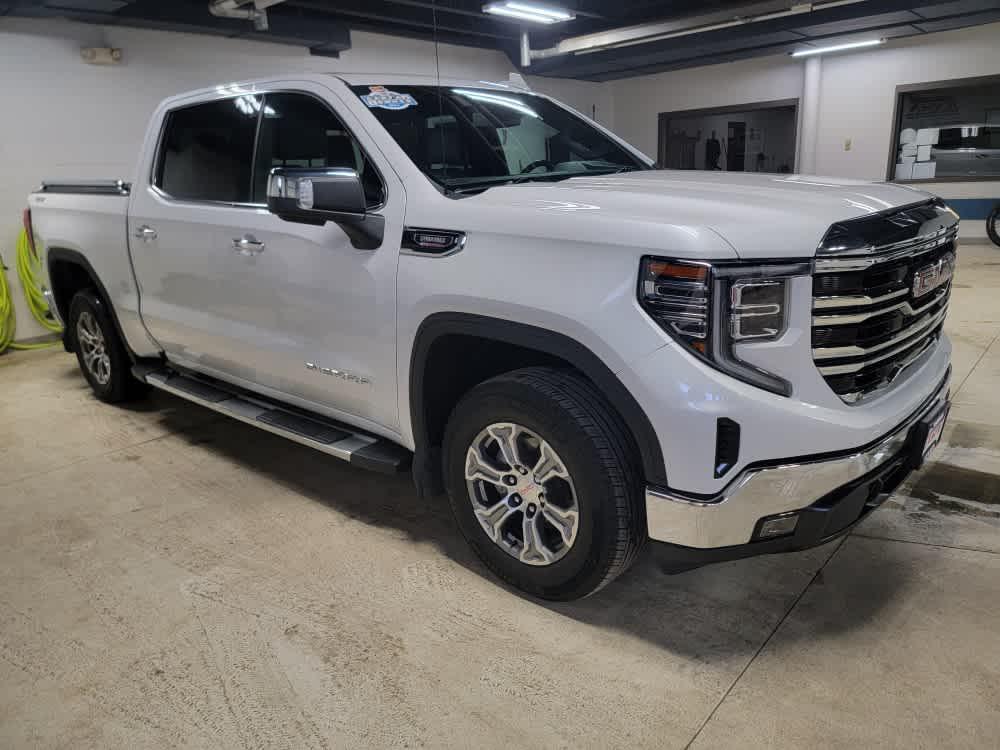 used 2022 GMC Sierra 1500 car, priced at $39,995