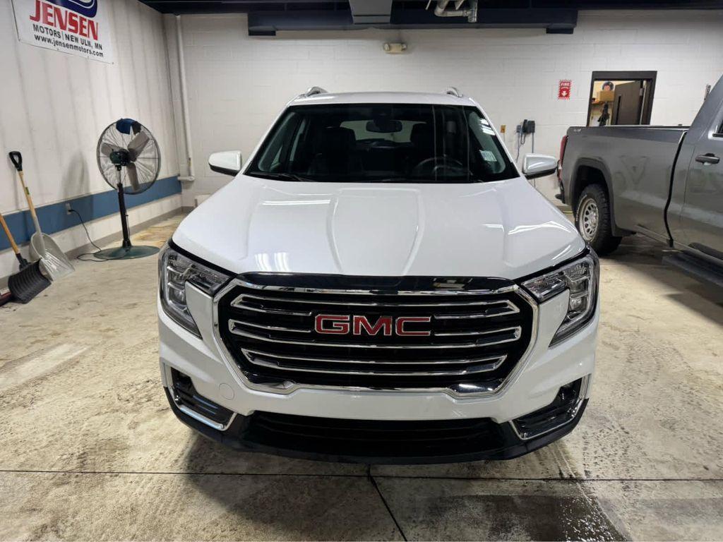 used 2024 GMC Terrain car, priced at $29,995