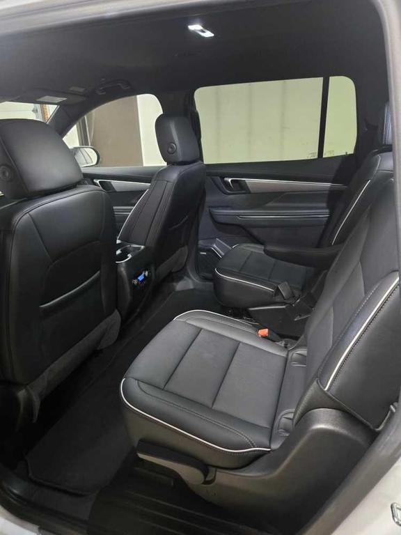 used 2025 Buick Enclave car, priced at $37,995