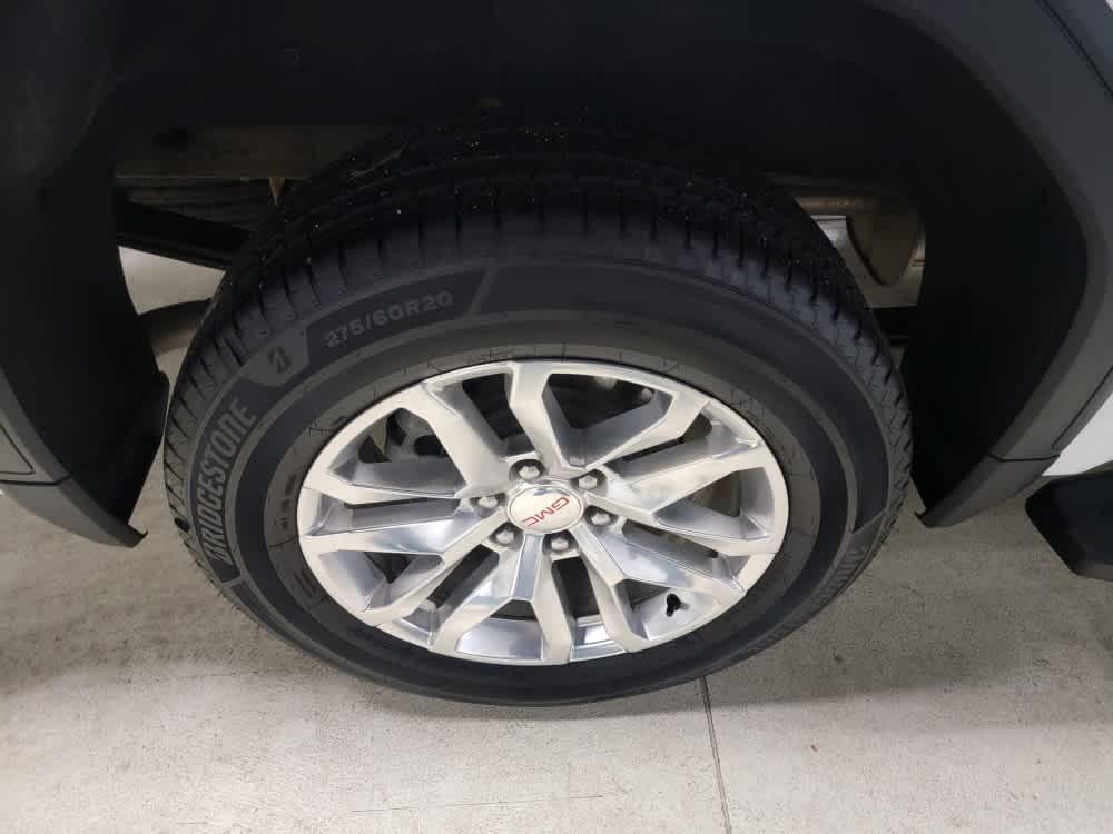 used 2022 GMC Sierra 1500 car, priced at $36,995