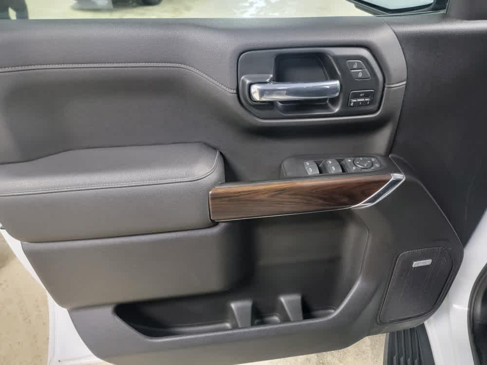 used 2022 GMC Sierra 1500 car, priced at $36,995