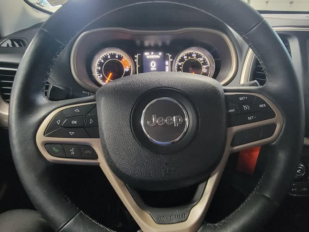 used 2017 Jeep Cherokee car, priced at $15,995