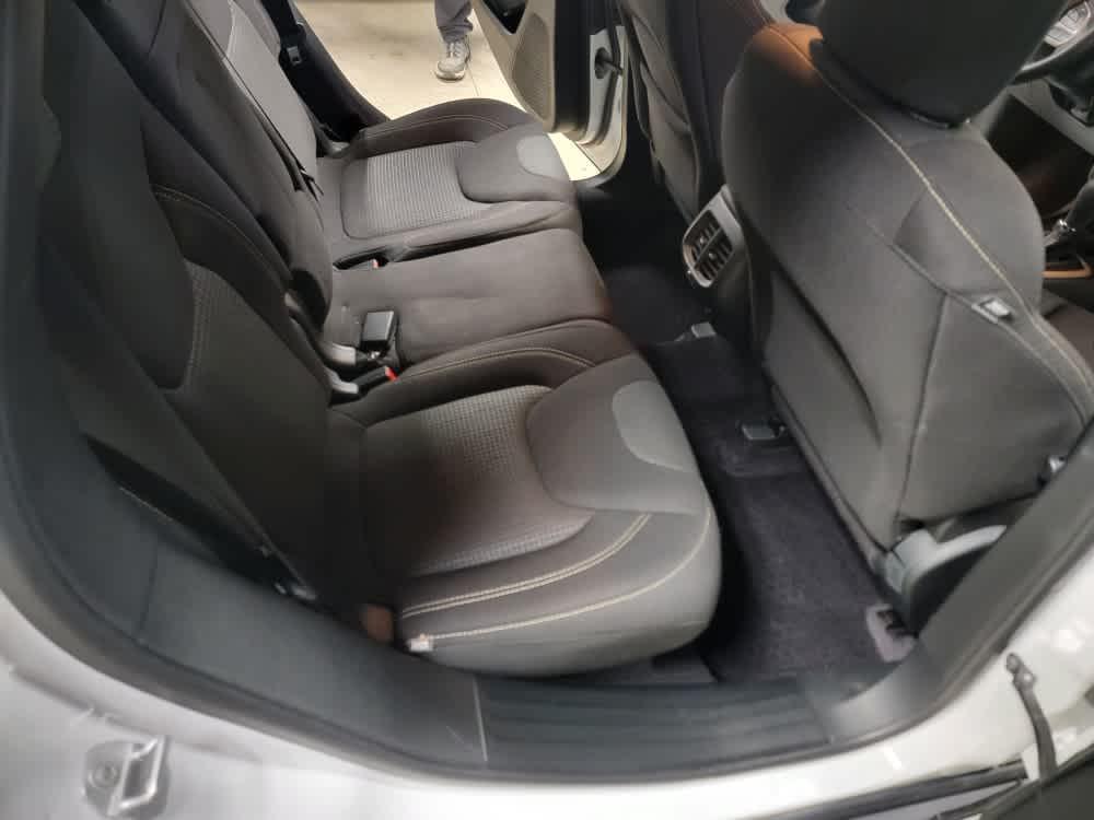 used 2017 Jeep Cherokee car, priced at $15,995