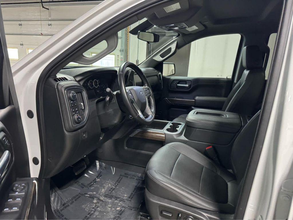 used 2021 Chevrolet Silverado 1500 car, priced at $42,995